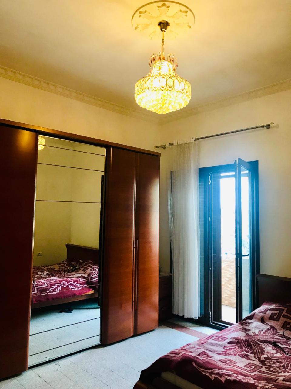 Port Side Rooms Durrës Eksteriør billede